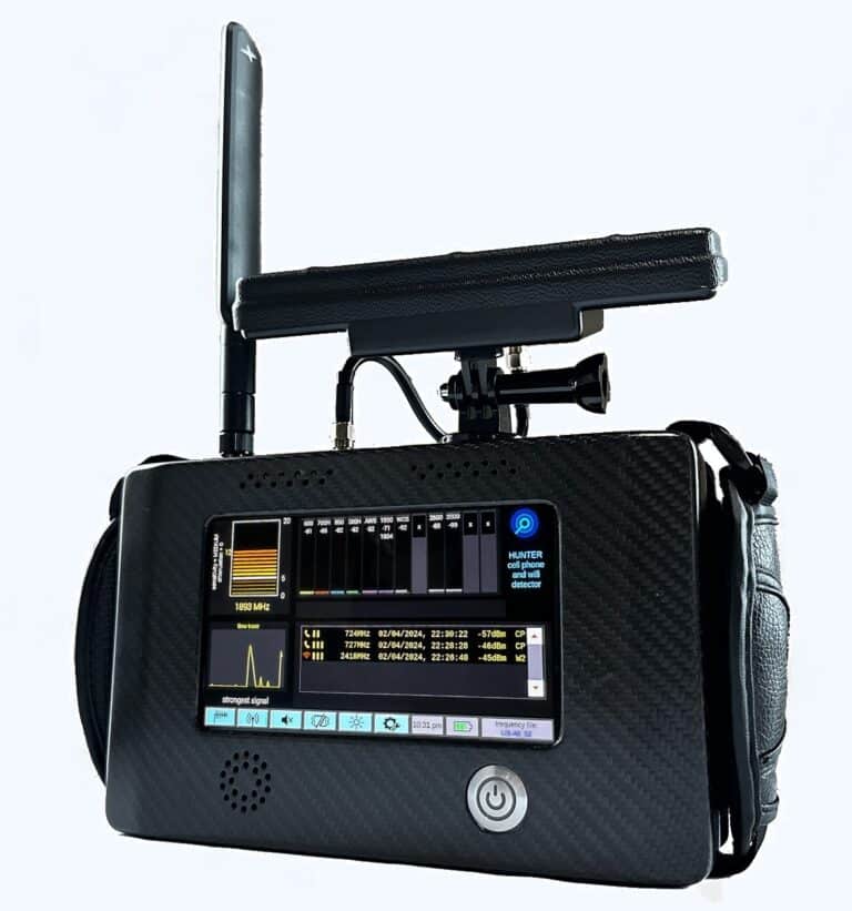 Hunter with screen